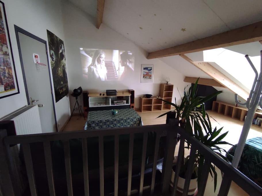 Chaleureuse Maison De Ville Avec Parking Gratuit Chinon Zewnętrze zdjęcie
